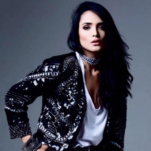 Meet your Posher, Andrea - Picture 1 of 1